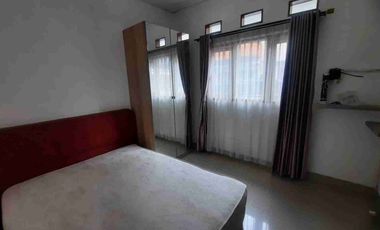 Rumah mewah besar murah Tb.simatupang pasar minggu 120jt/thn