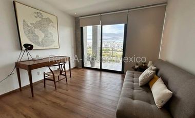 Departamento amueblado con 3 recámaras y amenidade. Altos de Juriquilla - RENTA