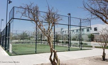 Departamento amueblado con 3 recámaras y amenidade. Altos de Juriquilla - RENTA