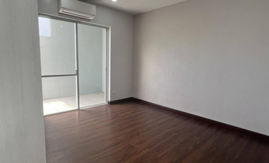 Townhouse for Sale in Kapitolyo Pasig
