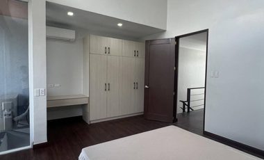 Townhouse for Sale in Kapitolyo Pasig