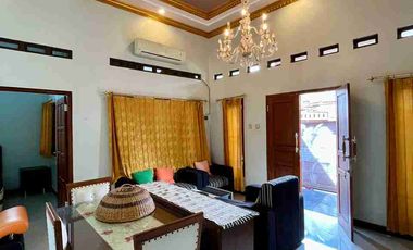 DIJUAL RUMAH CANTIK TIMUR RS WIROSABAN NITIKAN UMBULHARJO