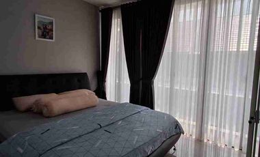 dijual rumah kondisi masih baru 2 lantai 4 kamar tidur lake view di grand wisata