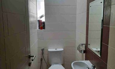 dijual rumah bagus 2 lantai 2 kamar tidur di grand wisata bekasi