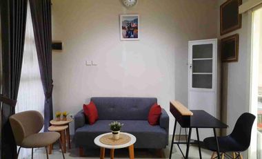 dijual rumah bagus 2 lantai 2 kamar tidur di grand wisata bekasi