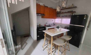 dijual rumah bagus 2 lantai 2 kamar tidur di grand wisata bekasi
