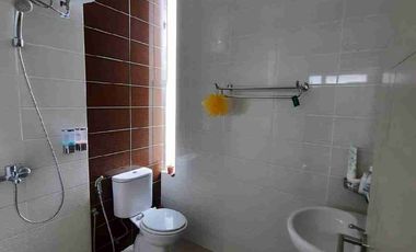 dijual rumah bagus 2 lantai 2 kamar tidur di grand wisata bekasi