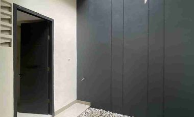 Rumah Baru Siap Huni di Rungkut Asri Tengah, Surabaya