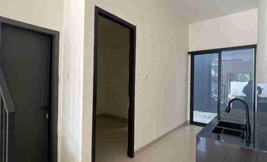 Rumah Baru Siap Huni di Rungkut Asri Tengah, Surabaya