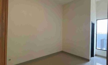 Rumah Baru Siap Huni di Rungkut Asri Tengah, Surabaya