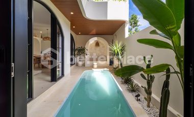 Dual Freehold Mediterranean Villas in Pecatu – Prime Investment Near Dreamland Beach