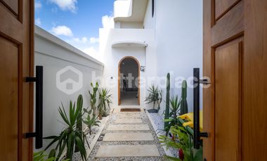 Dual Freehold Mediterranean Villas in Pecatu – Prime Investment Near Dreamland Beach