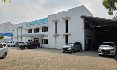 [ Ada Loading Dock ] Gudang di Rungkut Industri Lokasi Jalan Utama