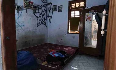 Dijual Rumah Kampung Kertobanyon Kabupaten Madiun