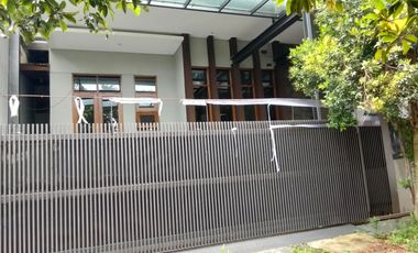 HOUSE FOR RENT BANDUNG