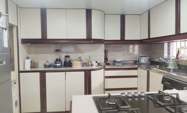 venta apartamento granada primer piso