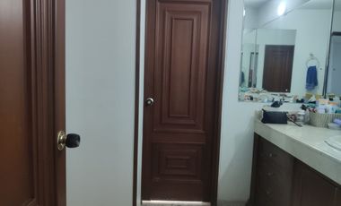 venta apartamento granada primer piso