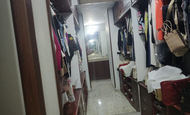 venta apartamento granada primer piso