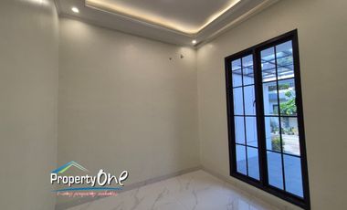 Jual Rumah Kencana Loka BSD Serpong