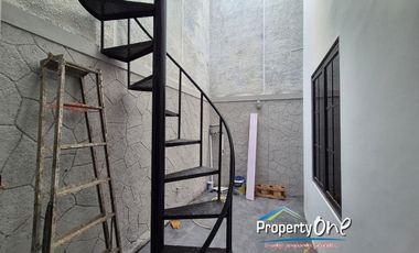 Jual Rumah Kencana Loka BSD Serpong