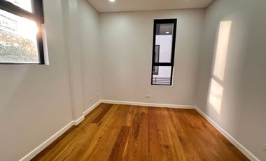 Townhouse for Sale in San Juan - Along F. Benitez