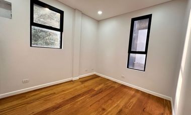 Townhouse for Sale in San Juan - Along F. Benitez