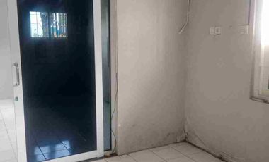 Rumah Luas Strategis di Danukusuman Surakarta