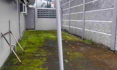 Rumah Luas Strategis di Danukusuman Surakarta