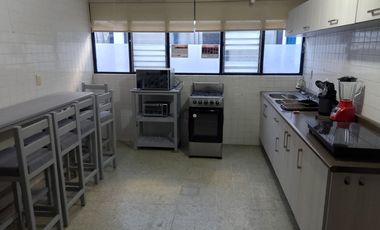 HABITACIÓN EN RENTA AMPLIA EN EL CIMATARIO AMUEBLADA