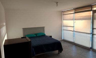 HABITACIÓN EN RENTA AMPLIA EN EL CIMATARIO AMUEBLADA