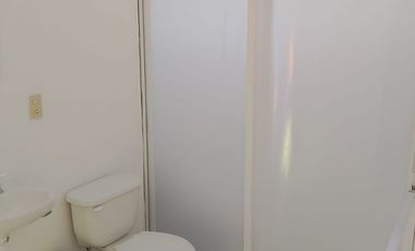 HABITACIÓN EN RENTA AMPLIA EN EL CIMATARIO AMUEBLADA