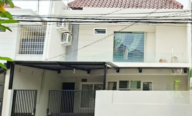 Disewakan Rumah Bagus Siap Huni - Sunrise Garden Jakarta Barat