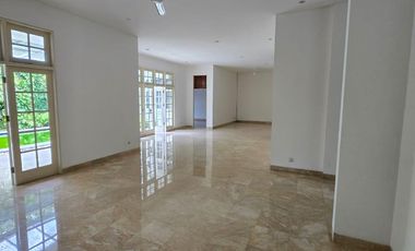 Dijual Rumah Lokasi Premium & Strategis Di Kebayoran Baru Dekat SCBD