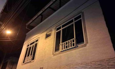 se vende casa unifamiliar