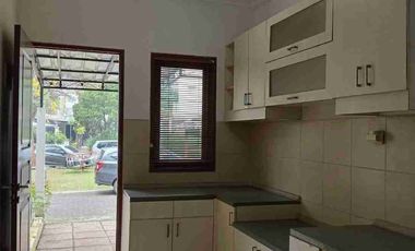 SEWA RUMAH FURNISHED DI RAFFLES HILLS 3 KT