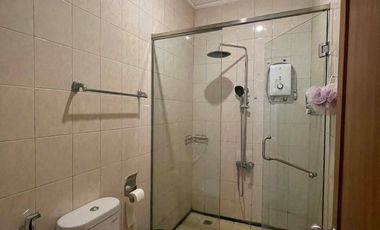 Dijual VILLA dengan 3 kolam renang tiap kolam renang ada gasebo & taman lokasi sewon yogyakarta view pengunungan & persawahan