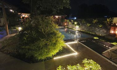 Dijual VILLA dengan 3 kolam renang tiap kolam renang ada gasebo & taman lokasi sewon yogyakarta view pengunungan & persawahan