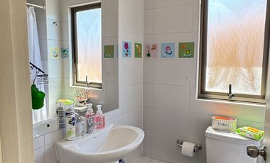 En Venta Casa en Condominio La Siembra, Machalí