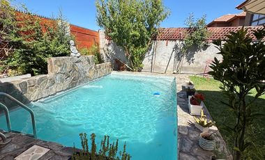 En Venta Casa en Condominio La Siembra, Machalí