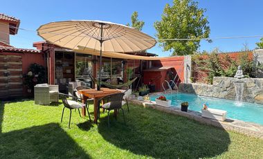 En Venta Casa en Condominio La Siembra, Machalí