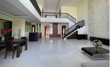 Sale Rumah Semi Villa Ada Pool 6kamar Strategis Tk Badung Renon Jl6mtr