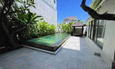 Sale Rumah Semi Villa Ada Pool 6kamar Strategis Tk Badung Renon Jl6mtr