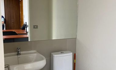 BROKER OFIC DHELOS, 2 PRIVADOS , 2 BAÑOS, 1 ESTAC. GGCC INLCUIDOS