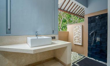 Luxury Riverfront Villa Estate in Tibu Biu Tabanan