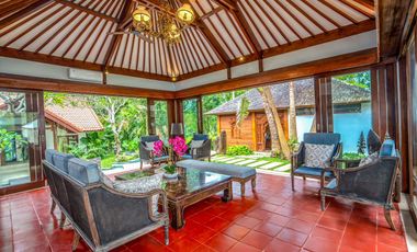Luxury Riverfront Villa Estate in Tibu Biu Tabanan