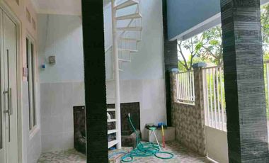 ‼️Banting Harga‼️ Rumah Cantik di Pondok Maritim Wiyung dekat Grand Harvest Kebraon