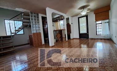 Casa semi amueblada en Renta zona PASEO LA FE San Nicolás