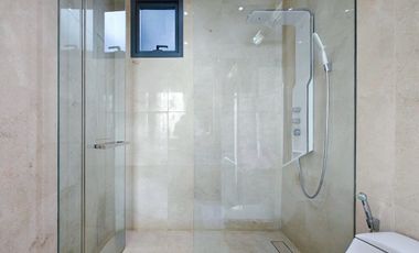 Ultra Luxury private residence 2bedrooms for sale at Marque sukhumvit 39