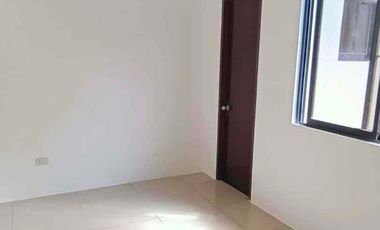 Lovely House and Lot for Sale Brand New Ready to Move- in  Affodable Price Estefania Bacolod City