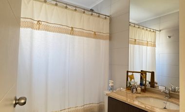 Arriendo casa dentro de condominio La Vendimia,  Machalí